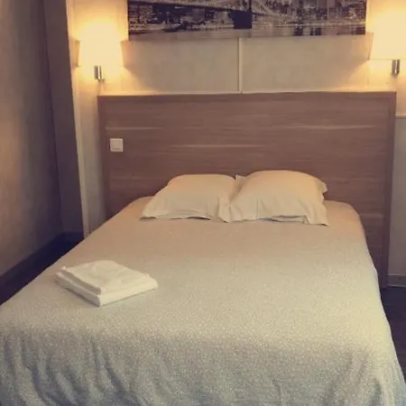 Orion Hotel *