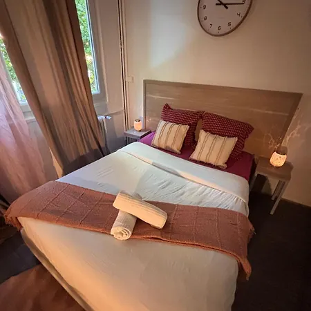Orion Hotel *